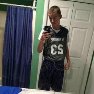 Meet your Posher, Justin